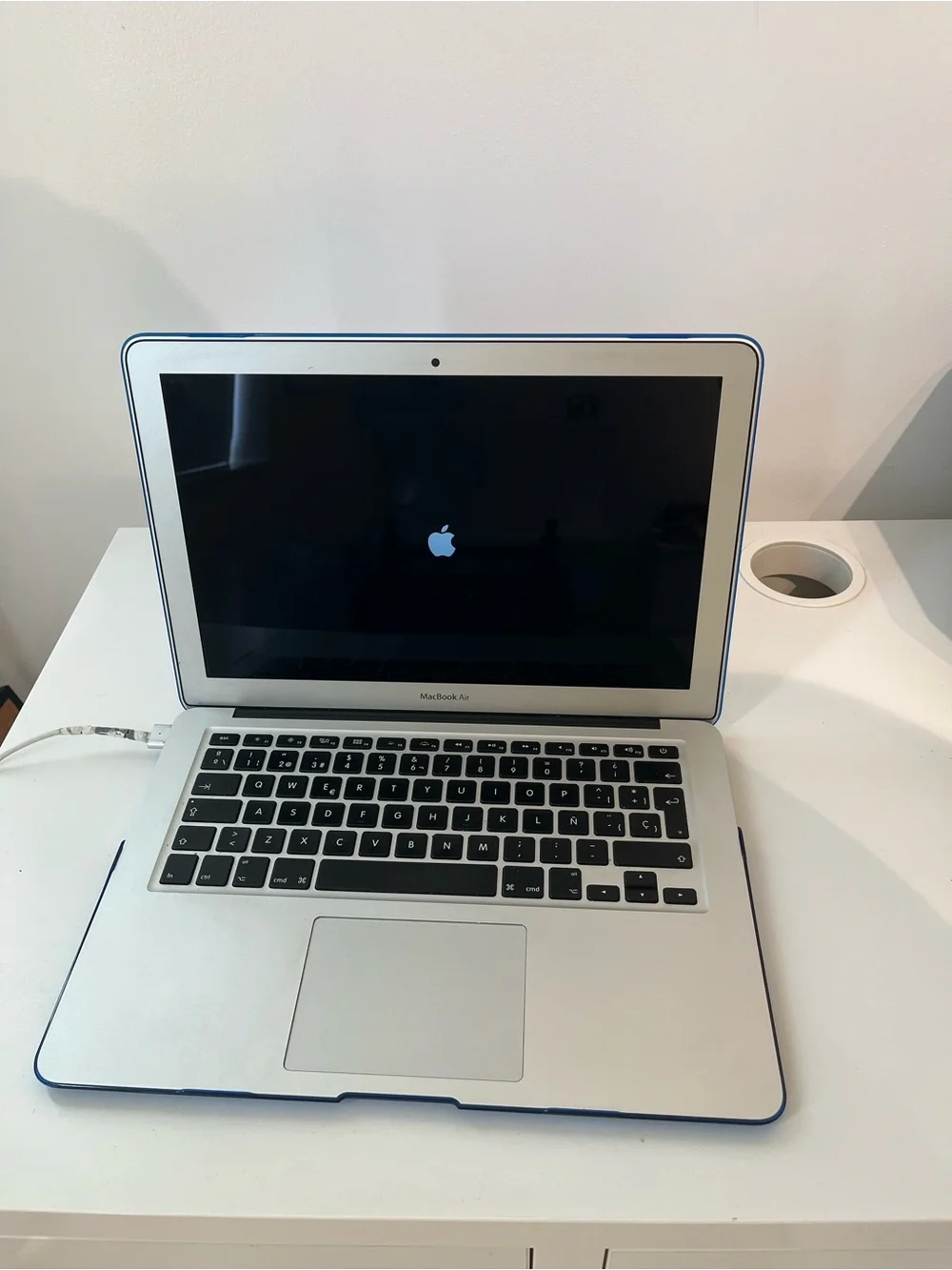 Apple MacBook Air Silver Laptop - 13-inch, Silver